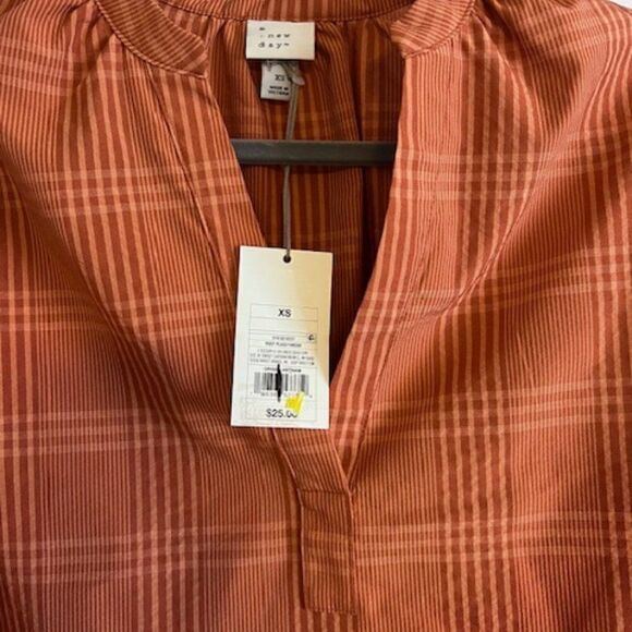 NWT Boho style long sleeve blouse size XS - Picture 3 of 3